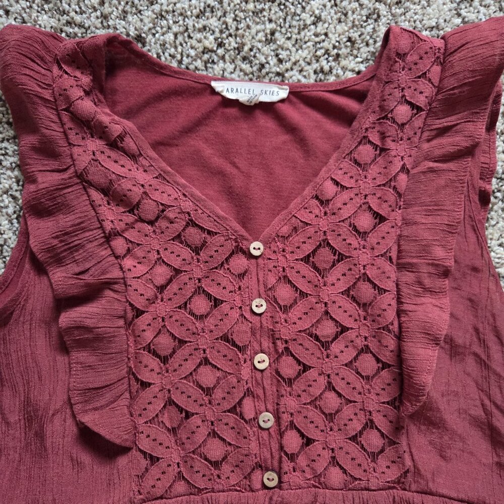 Parallel Skies Top Size Large Sleeveless Burgundy Ruffles Lace Romantic Boho